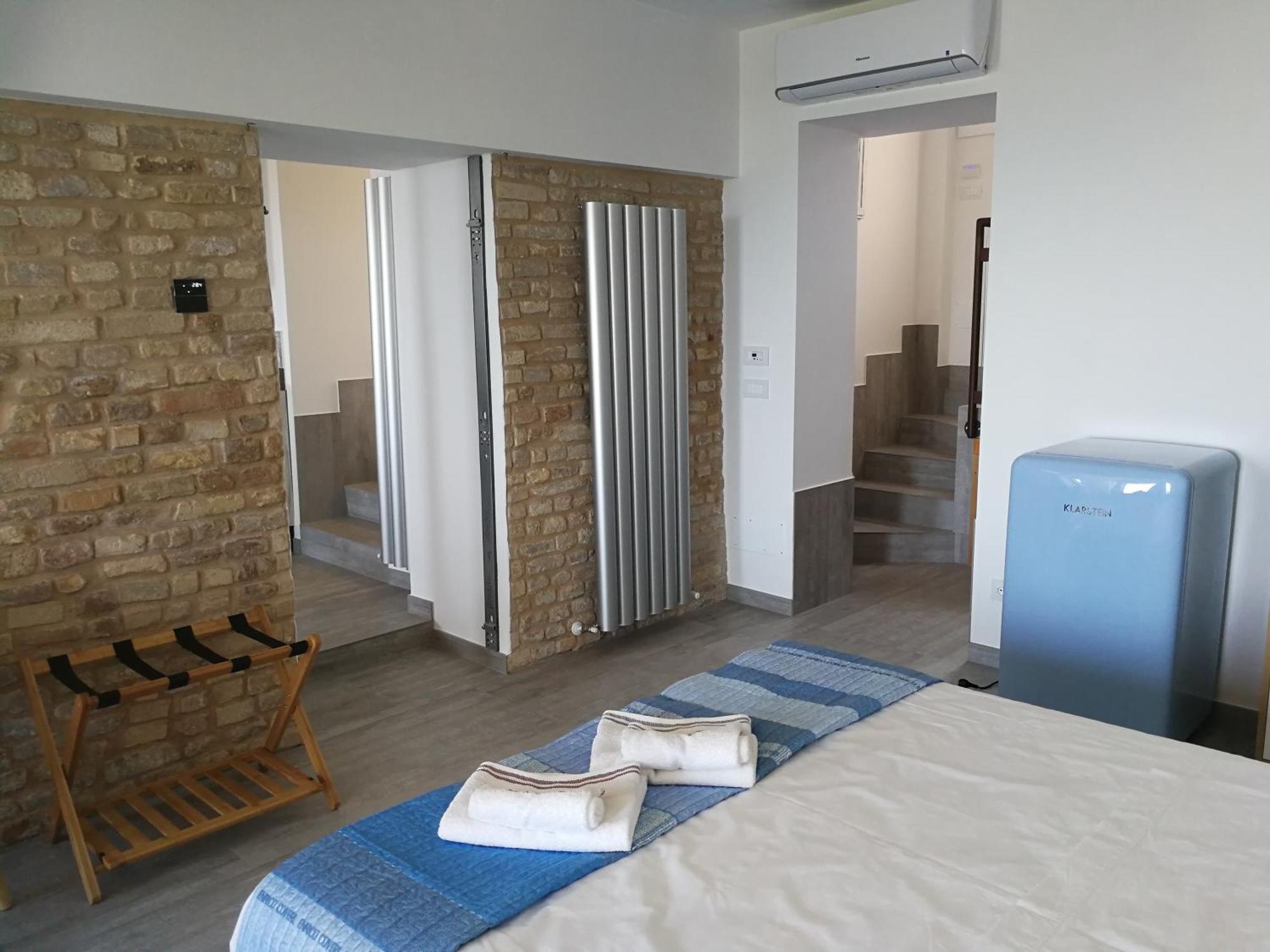 Note Di Rame Apartment Castelfidardo Bagian luar foto